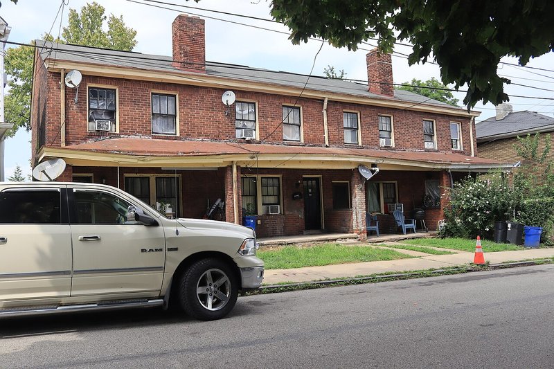 Pittsburgh Police Investigate Greenfield Home Burglary