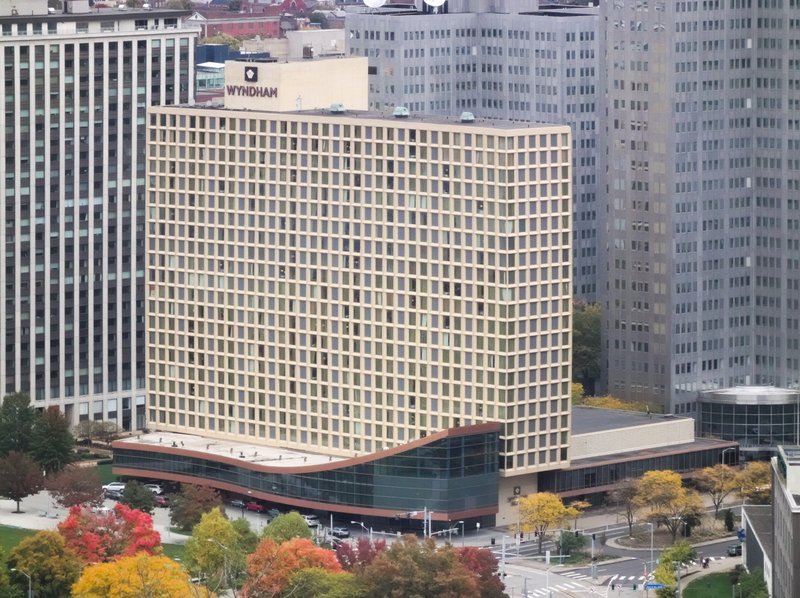 Pittsburgh Police Arrest Teen Charged as Adult in Point State Park Armed Robbery